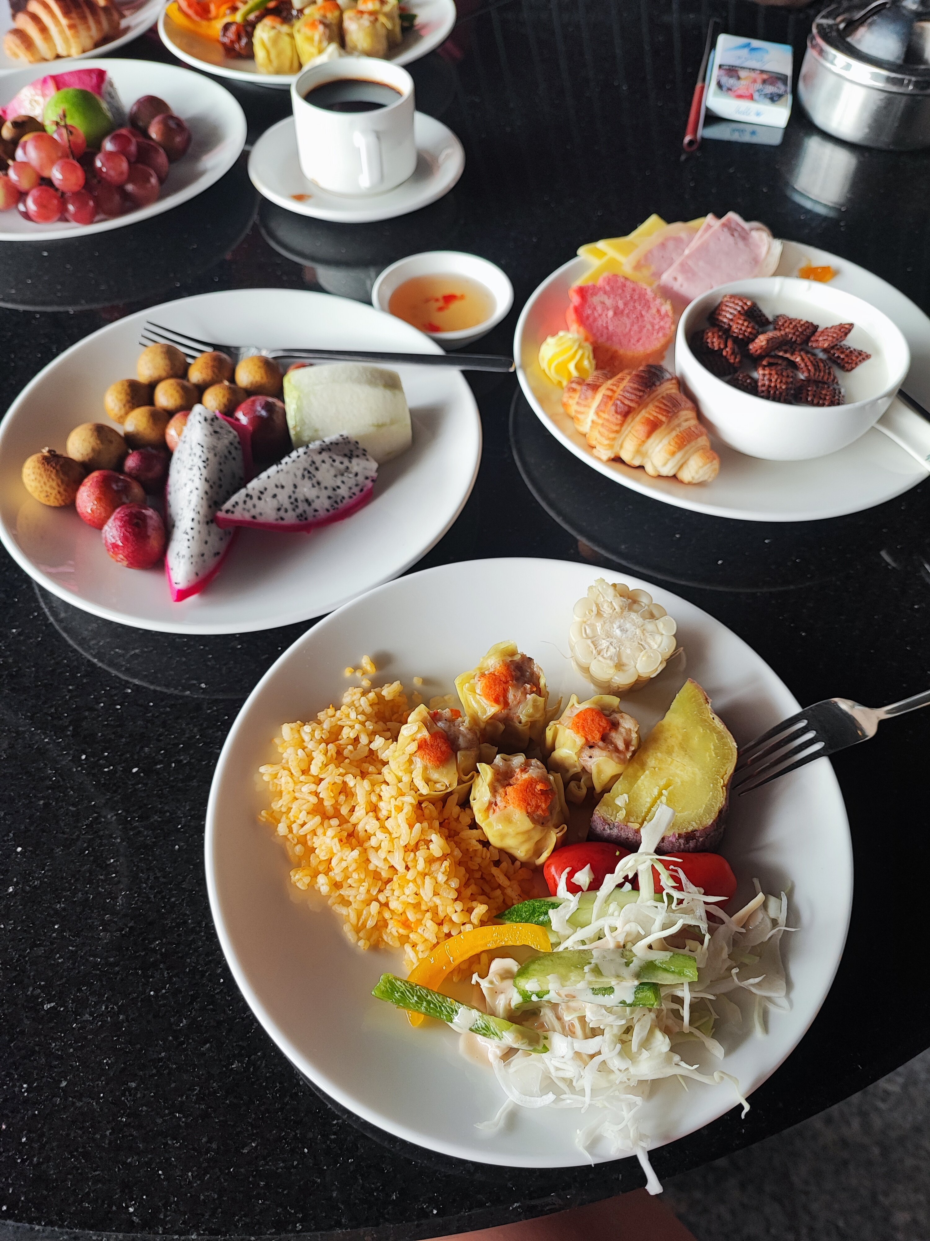 Фото Quinter Central Nha Trang