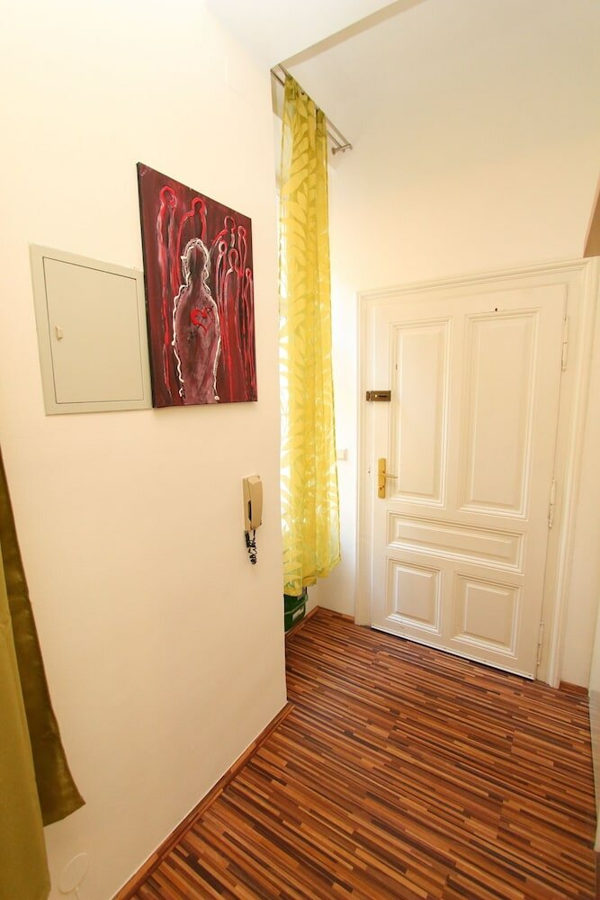 Фото Apartment Simmeringer Hauptstrasse