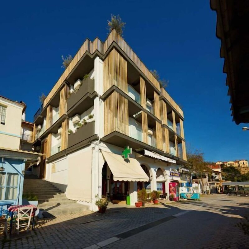 Гостиница Hotel Menel - the Tree House