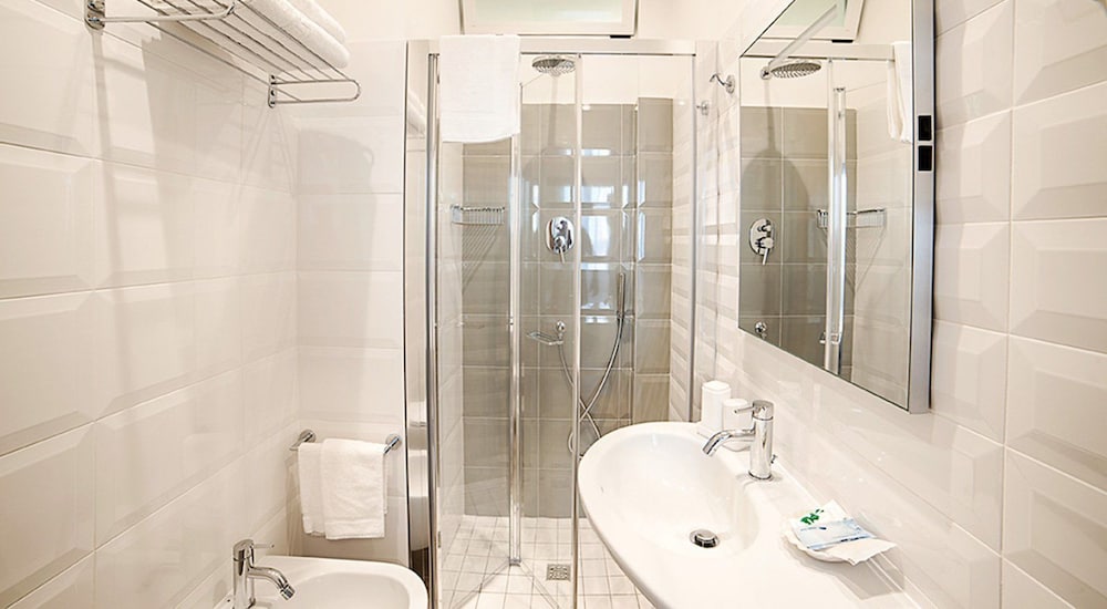 Фото Hotel Mirabel