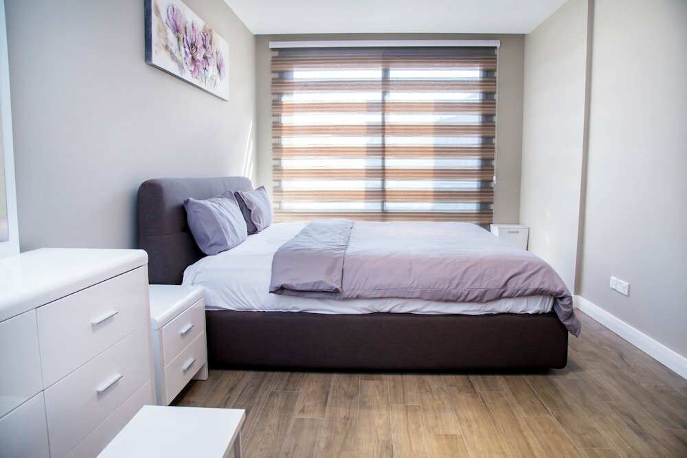 Фото Pls Apartments - Cantonments