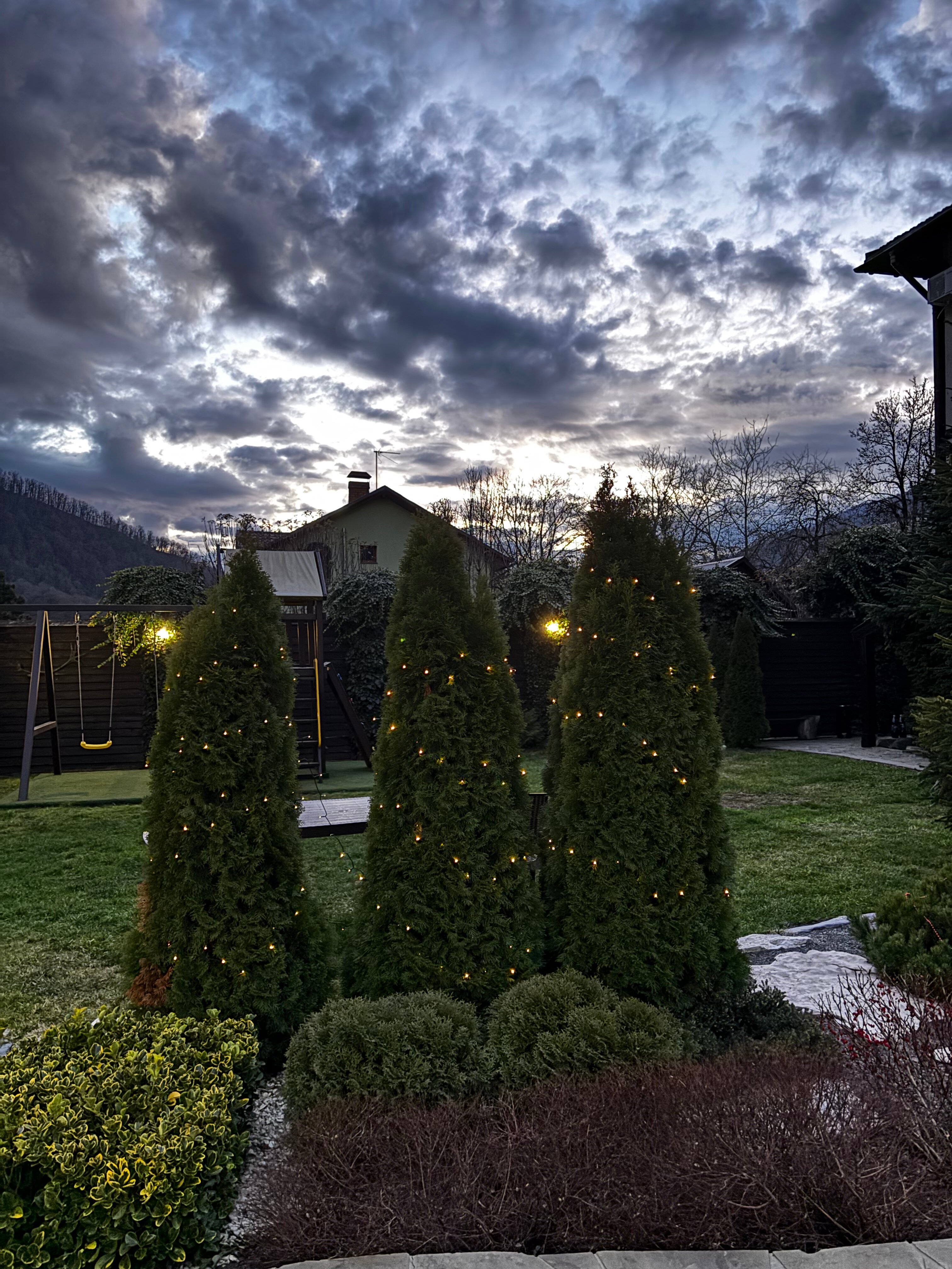 Фото Альпийский Двор