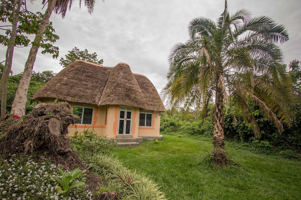 Фото Roots Retreat and Camping Resort