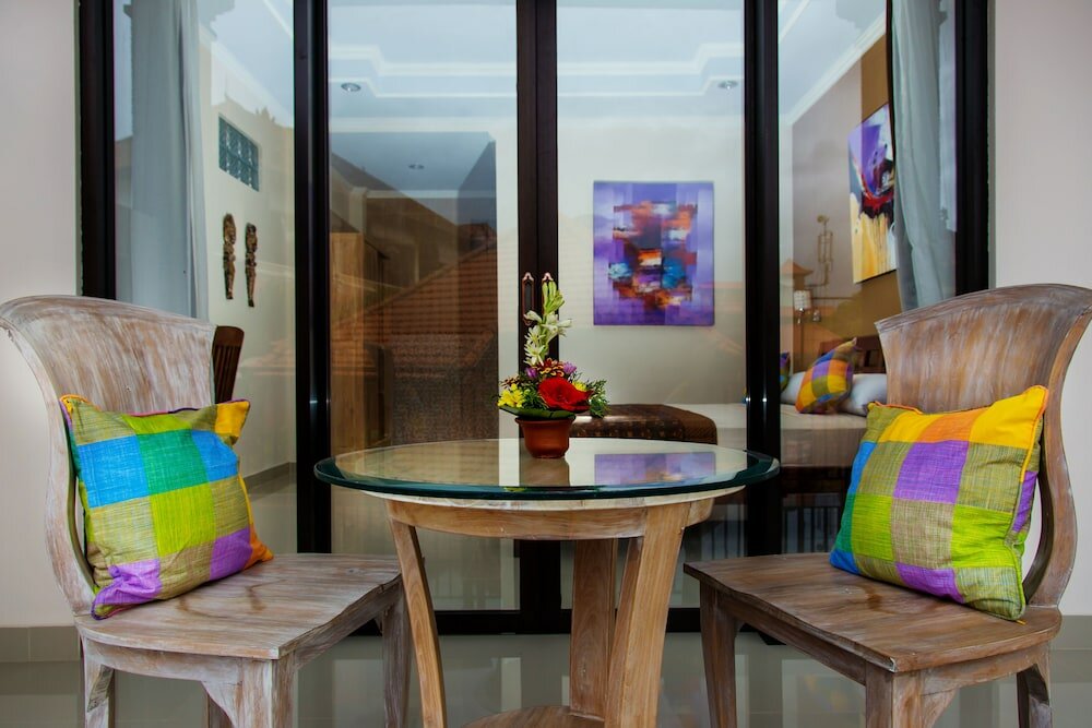 Фото Warji House 1