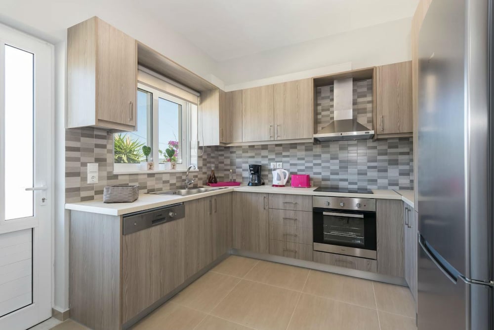 Фото Neaira Villas Chania