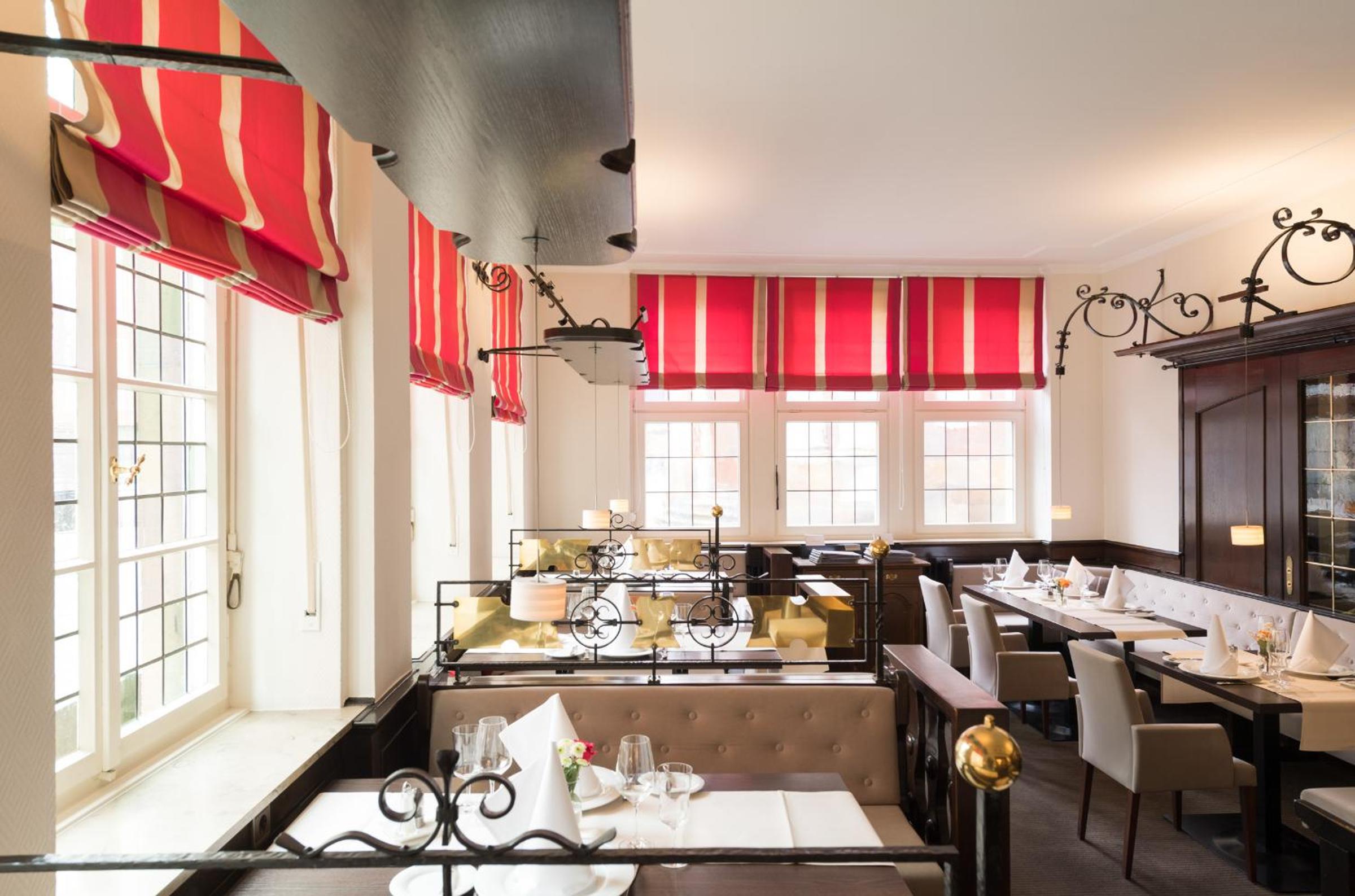 Фото 196539773402