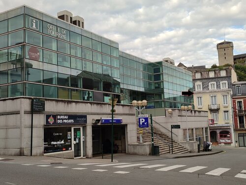 Гостиница Hotel du Commerce Et de Navarre в Лурде