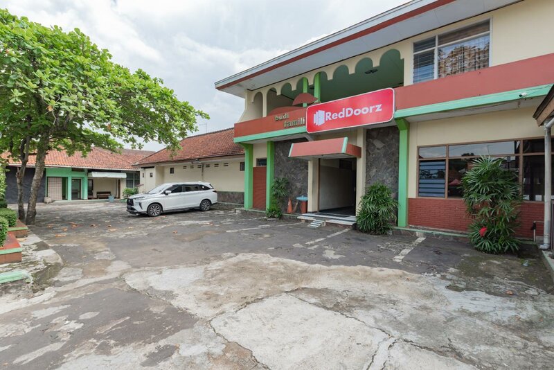 Гостиница Oyo 1710 Hotel Budi Famili 2 Syariah