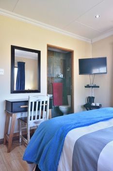 Фото The Cottage