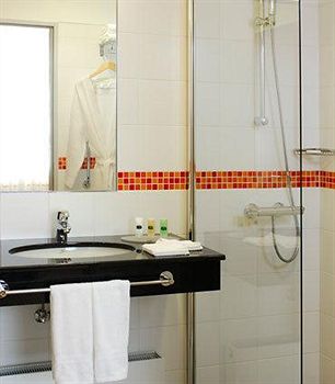 Фото Courtyard by Marriott Pilsen