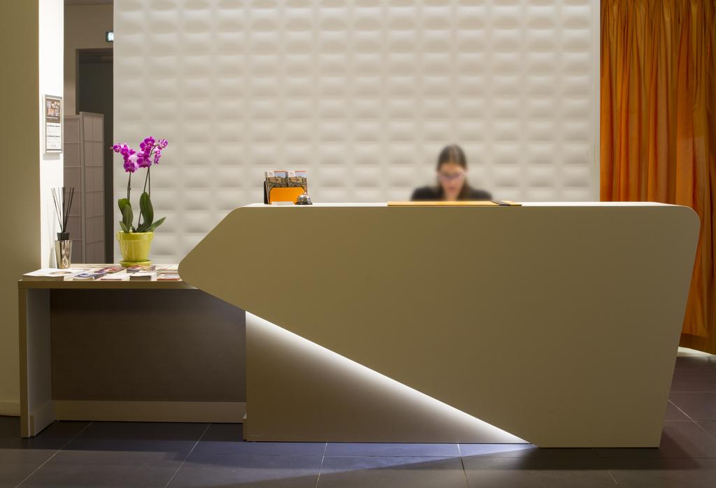 Фото Privilege Appart Hotel Saint Exupery