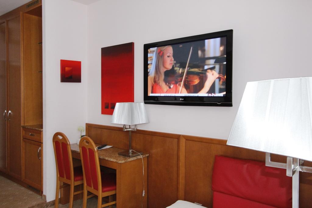 Фото Hotel Corvinus