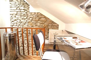 Фото The Queen Luxury Apartments - Villa Liberty