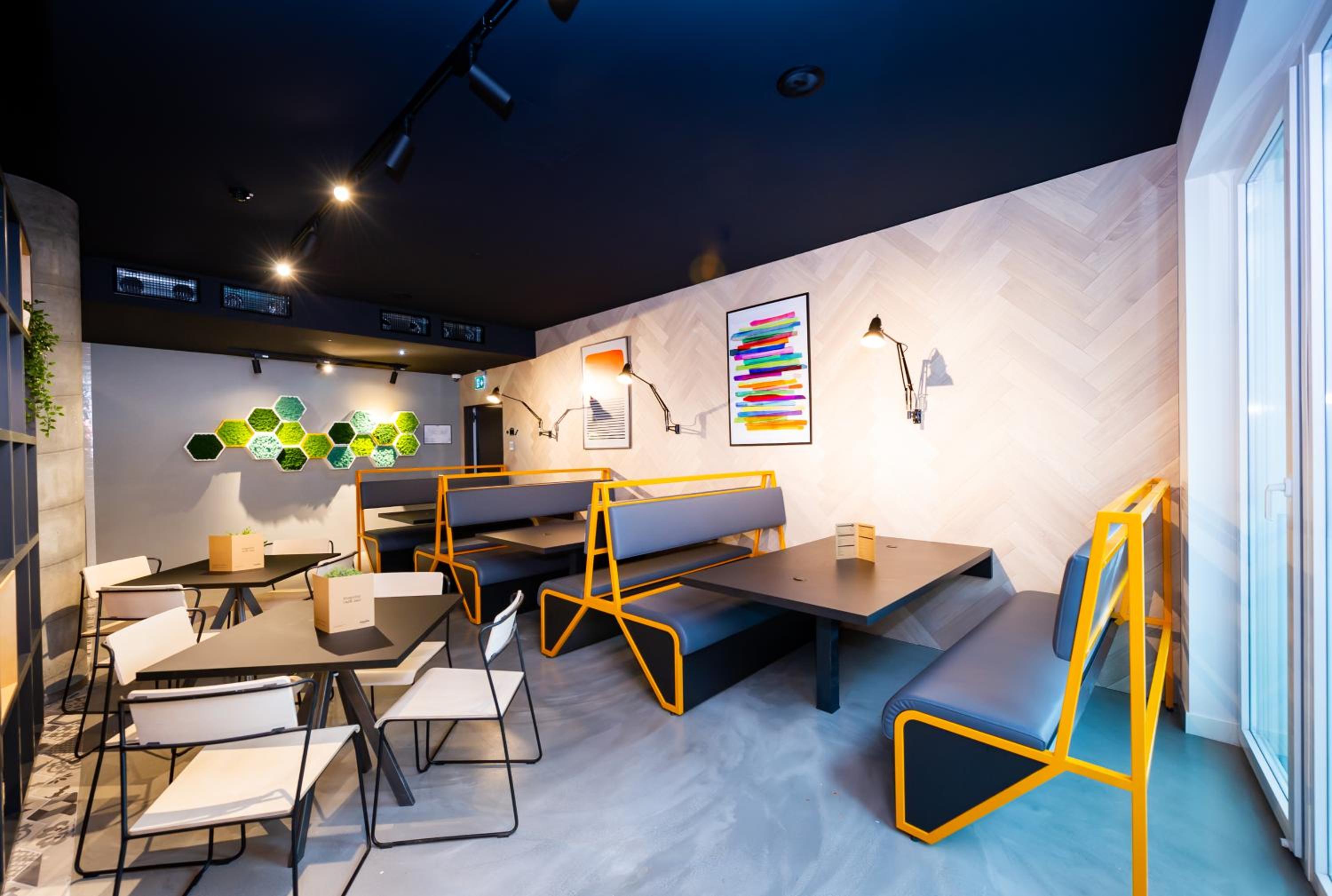 Фото Staycity Aparthotels, Venice, Mestre