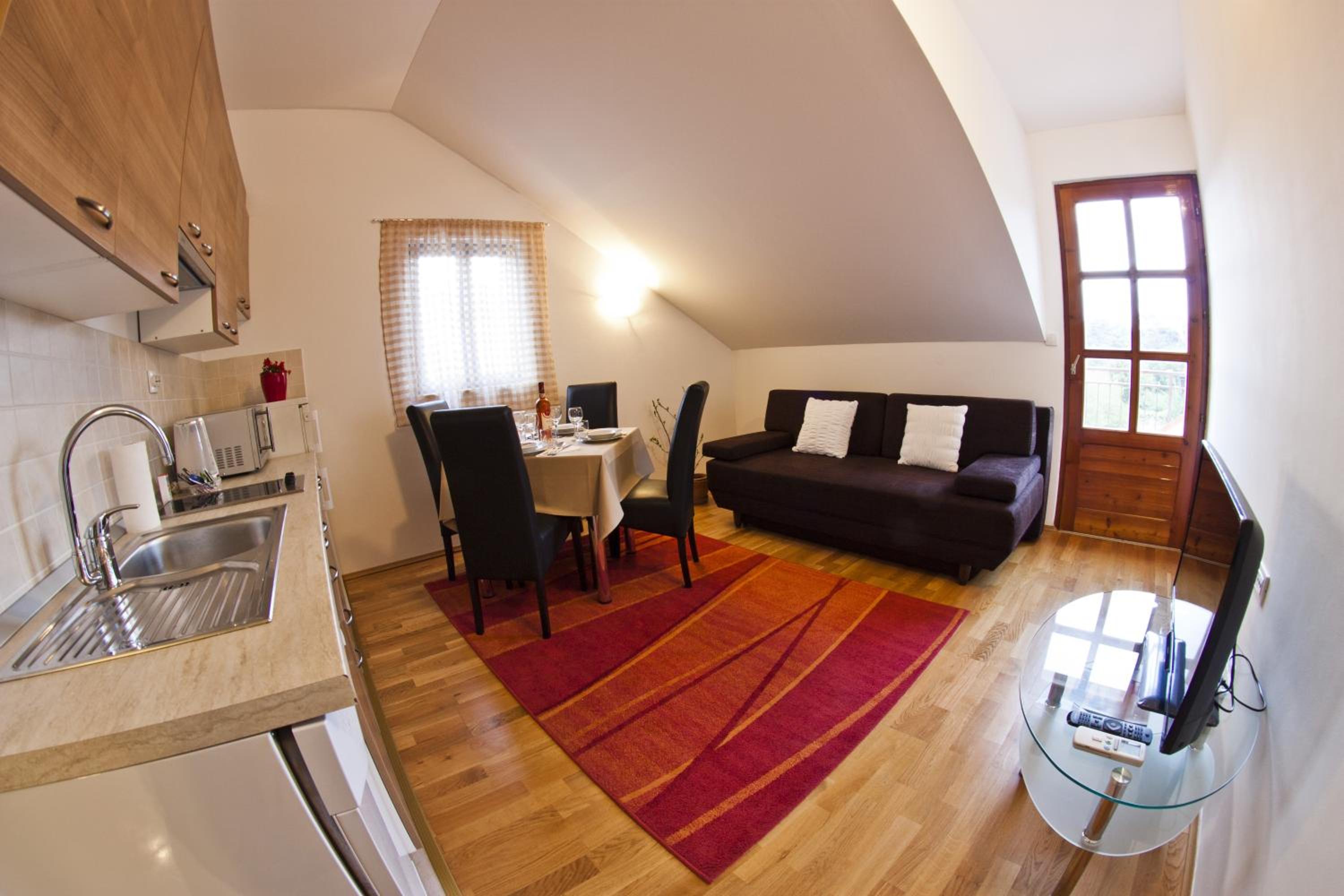 Фото Green Park Apartments