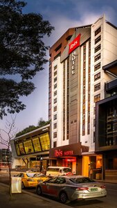 Гостиница Ibis Melbourne Hotel and Apartments
