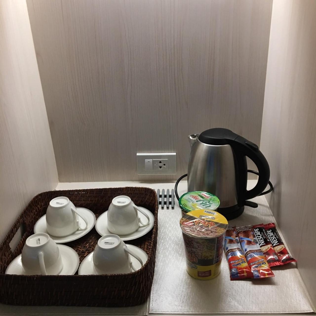 Фото La Playa Beach Front Pool Villa Cha-am