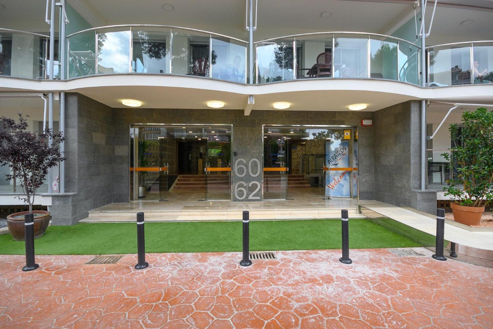 Фото Albatros Family