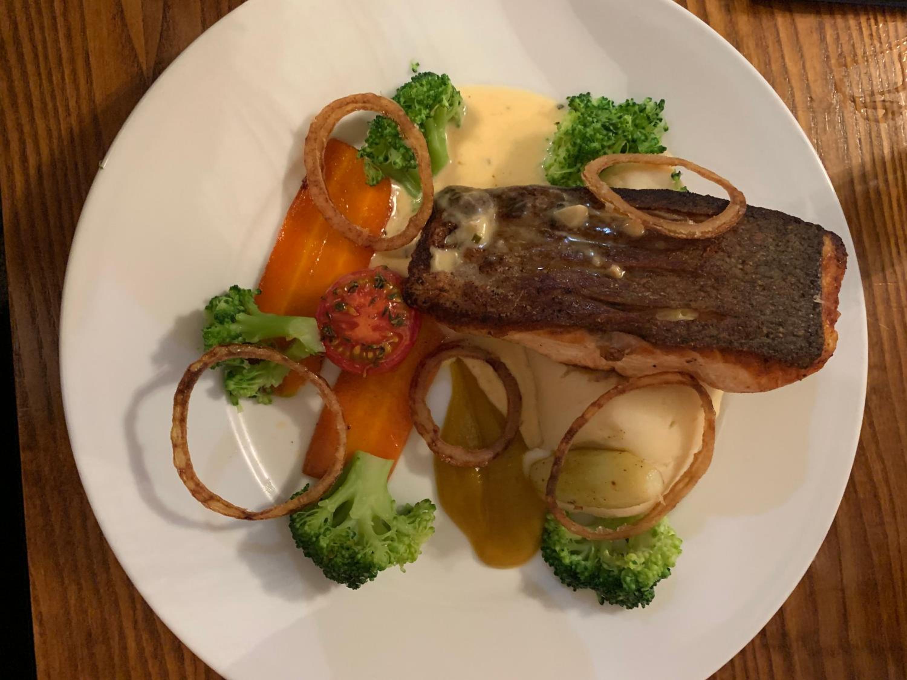 Фото Coach House Hotel