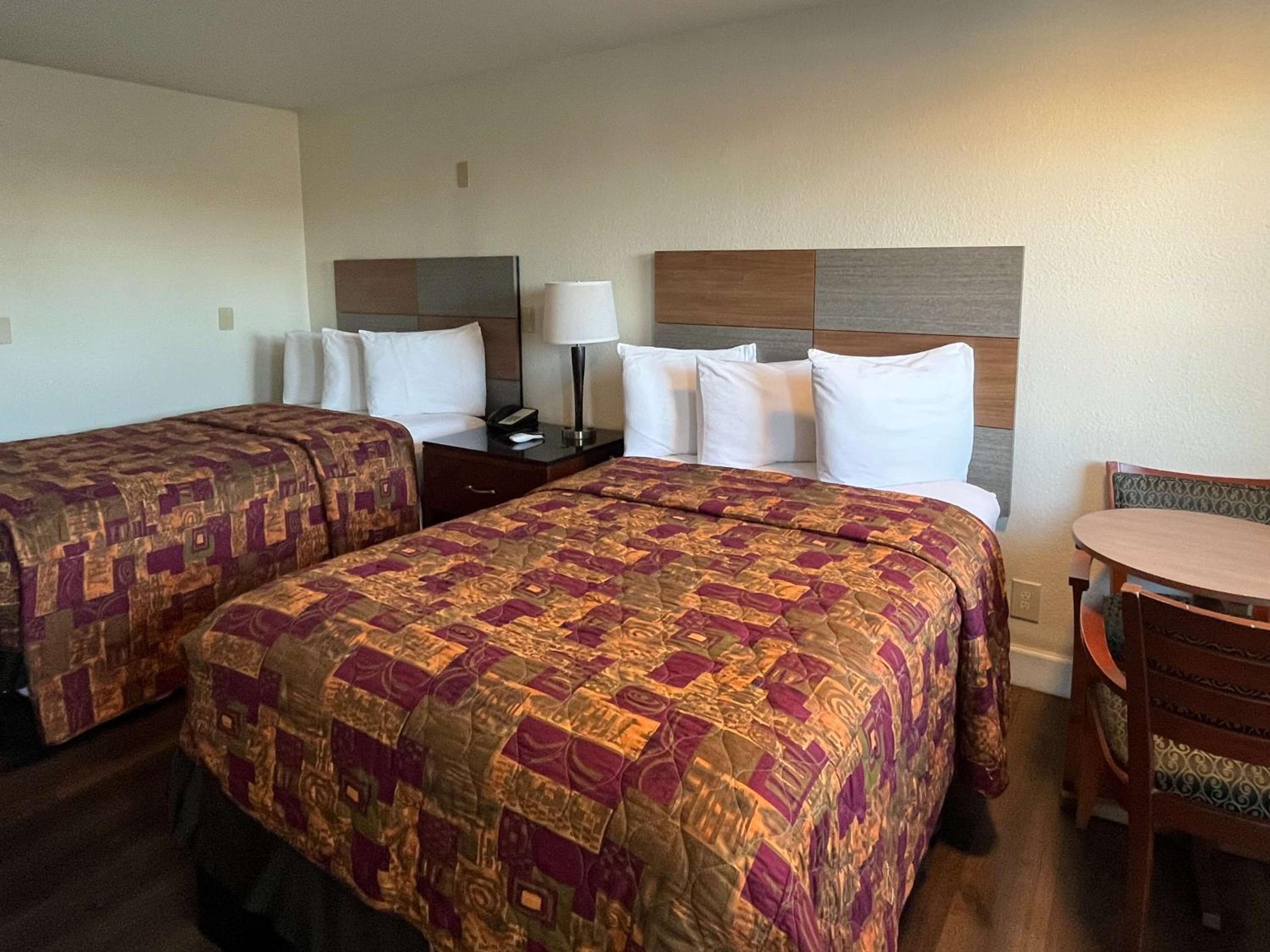 Фото Beachcomber Inn