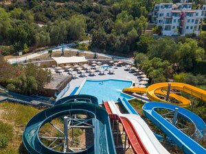 Гостиница Bodrum Holiday Resort & SPA
