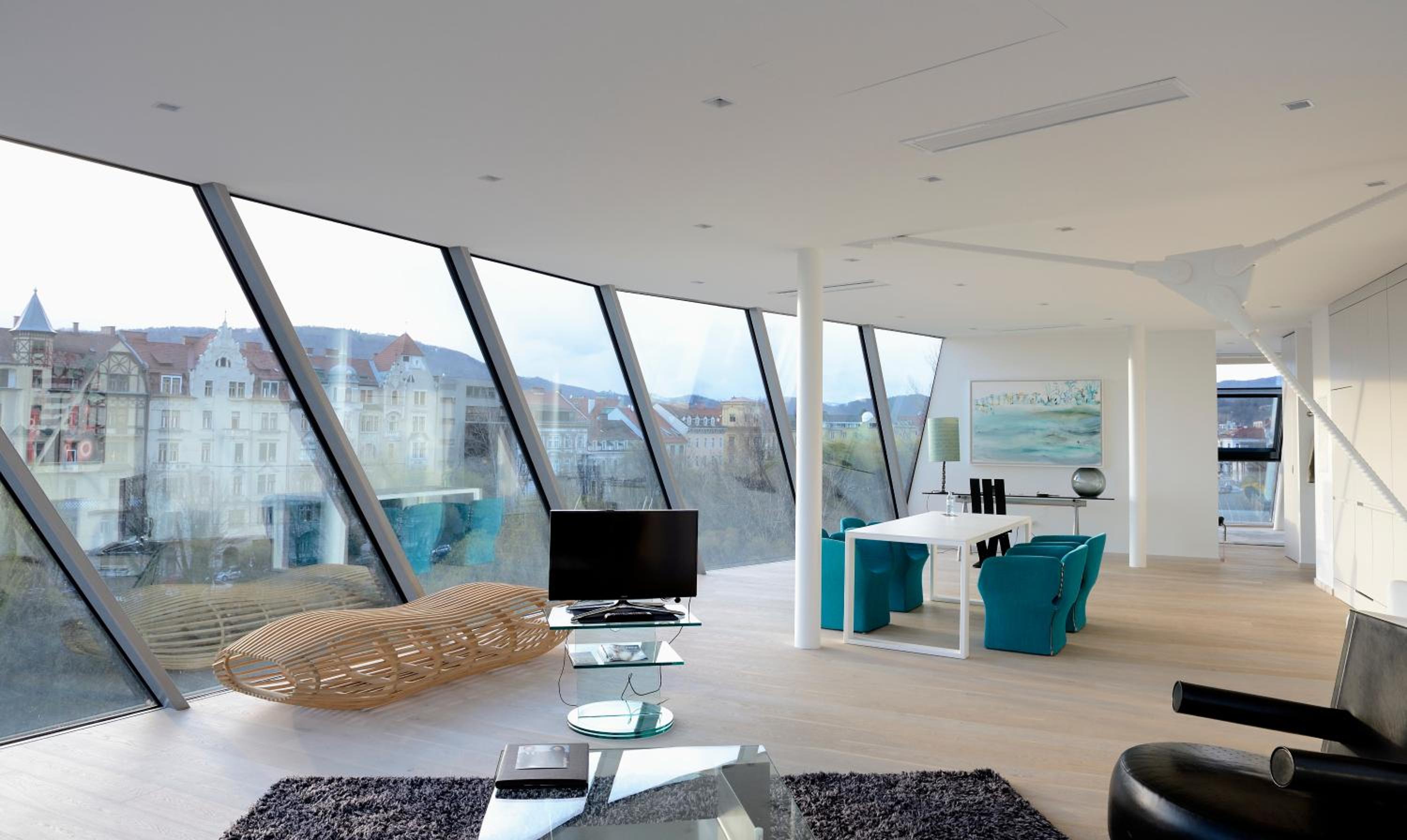 Фото Schlossberghotel - Das Kunsthotel