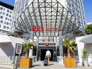 Гостиница Ibis Bordeaux Centre Meriadeck