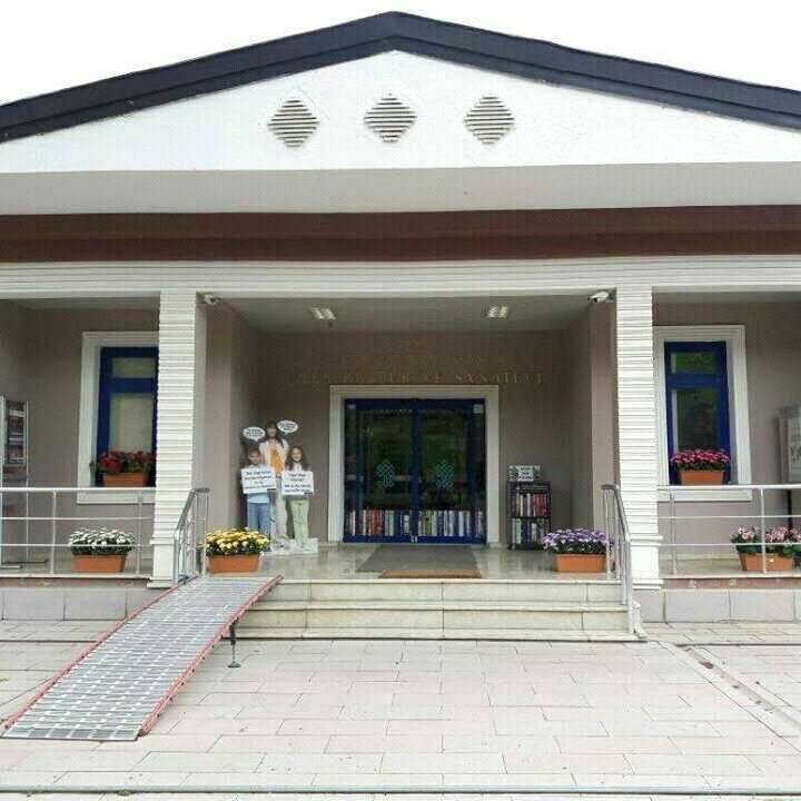 Library Ulus Culture and Art House Public Library, Ulus, photo