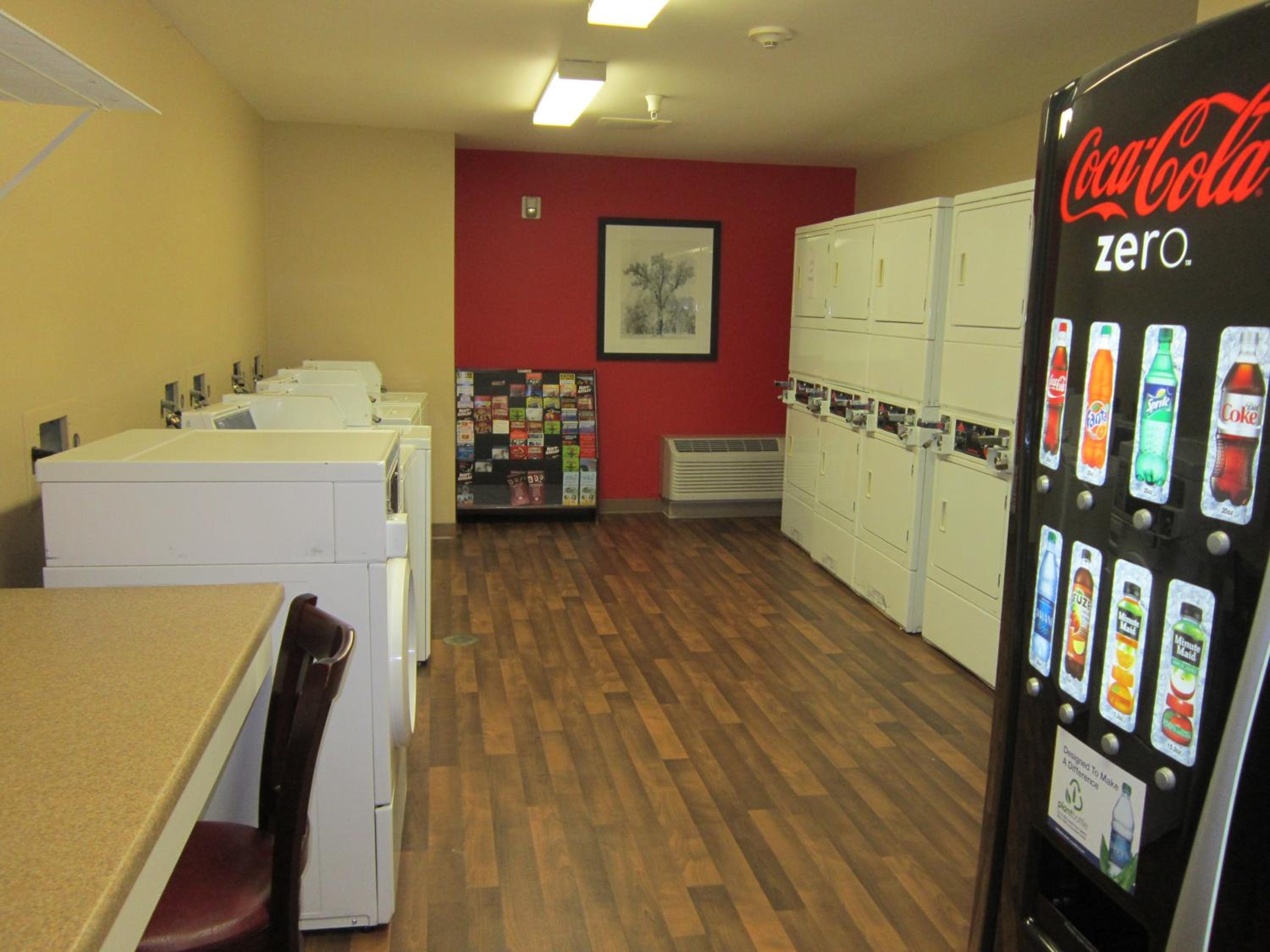 Фото Extended Stay America Suites Oakland Emeryville