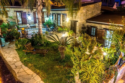 Гостиница Nikis House в Лимассоле