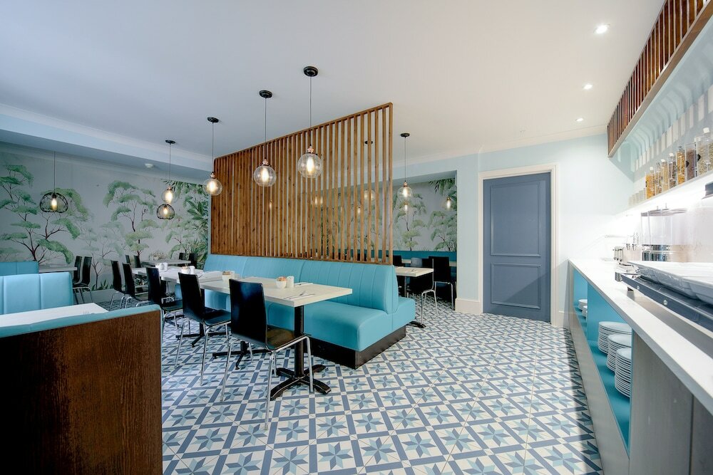 Фото Mentone Hotel