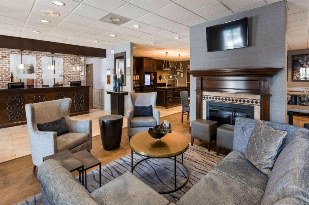 Фото Best Western Savannah Historic District