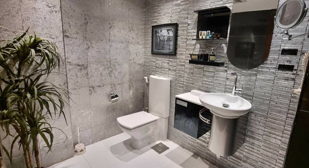 Фото Golden Park Hotel