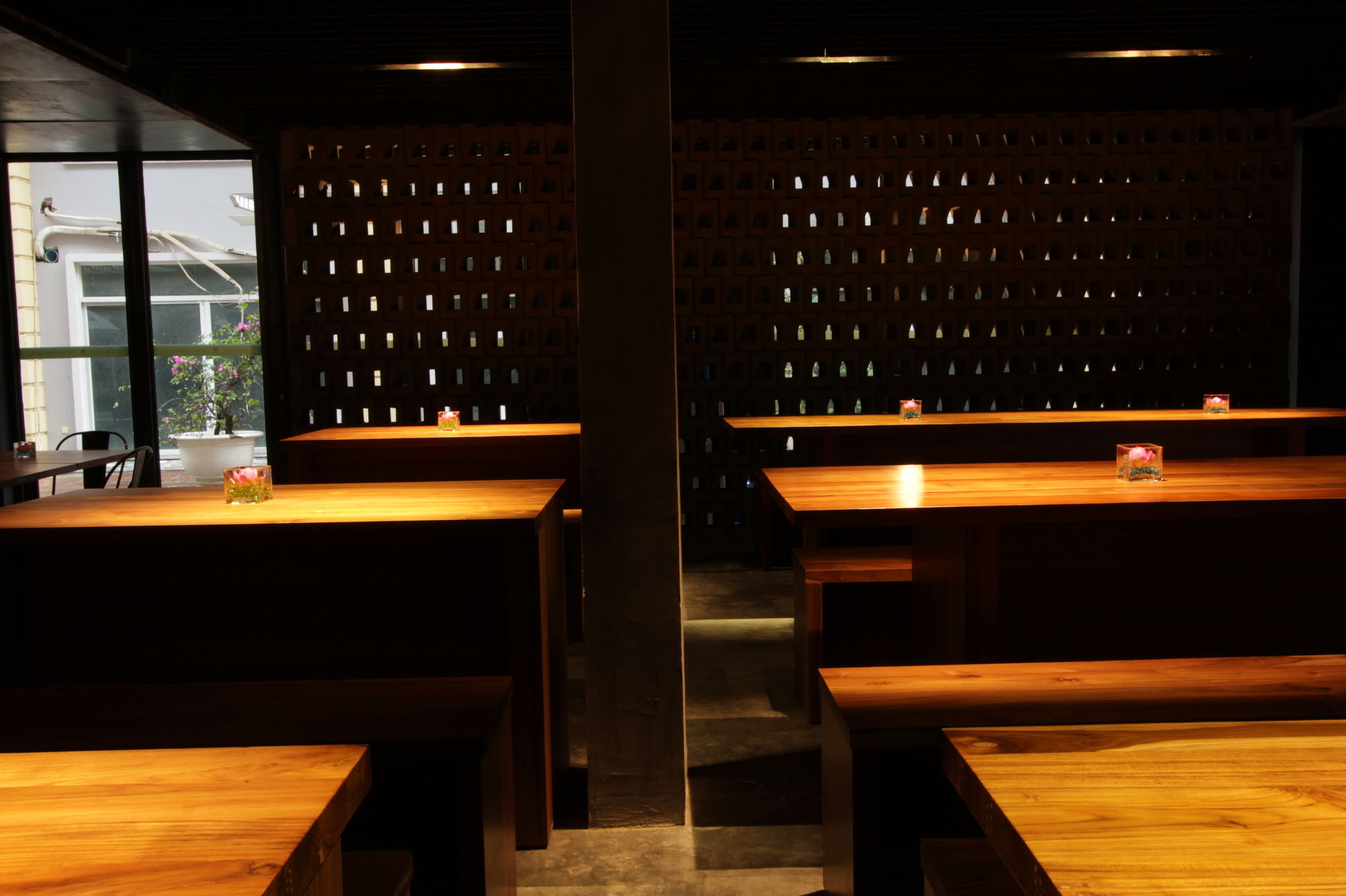 Фото Yazhou Foryou Hotel