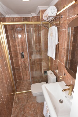 Гостиница Golden Dream Otel в Картале