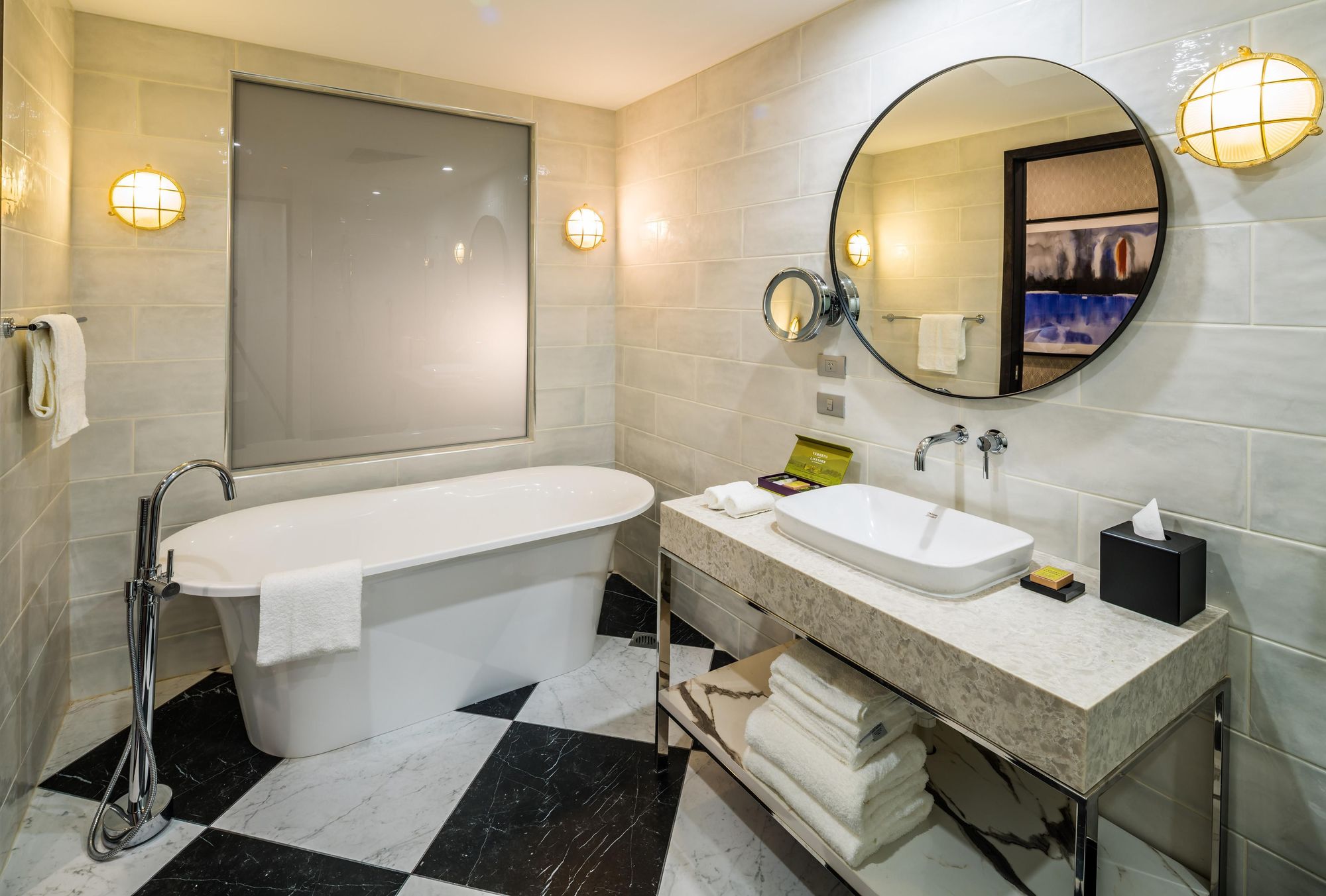 Фото Doubletree by Hilton Wellington