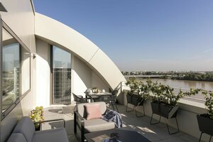 Гостиница Hilton Garden Inn Bordeaux Centre