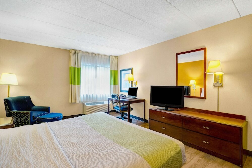 Фото Motel 6 Milford, Ct