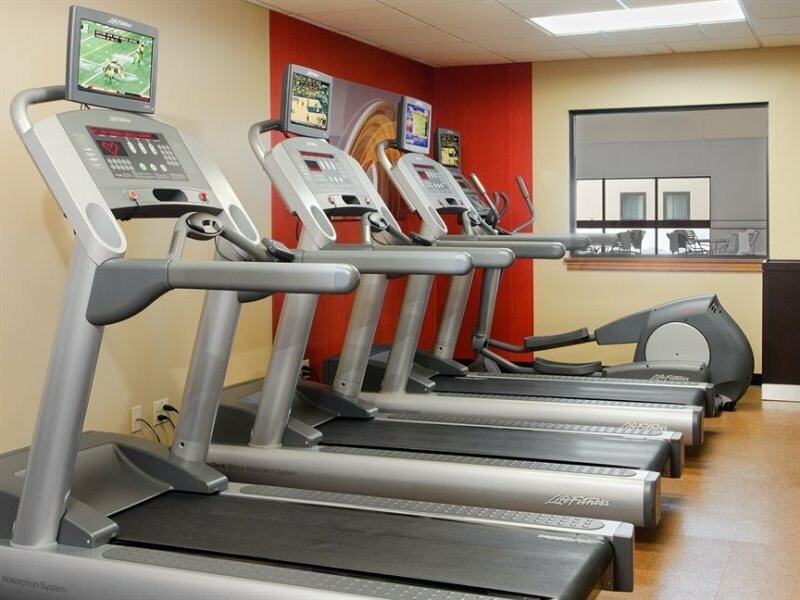 Фото Courtyard by Marriott Chicago O'Hare