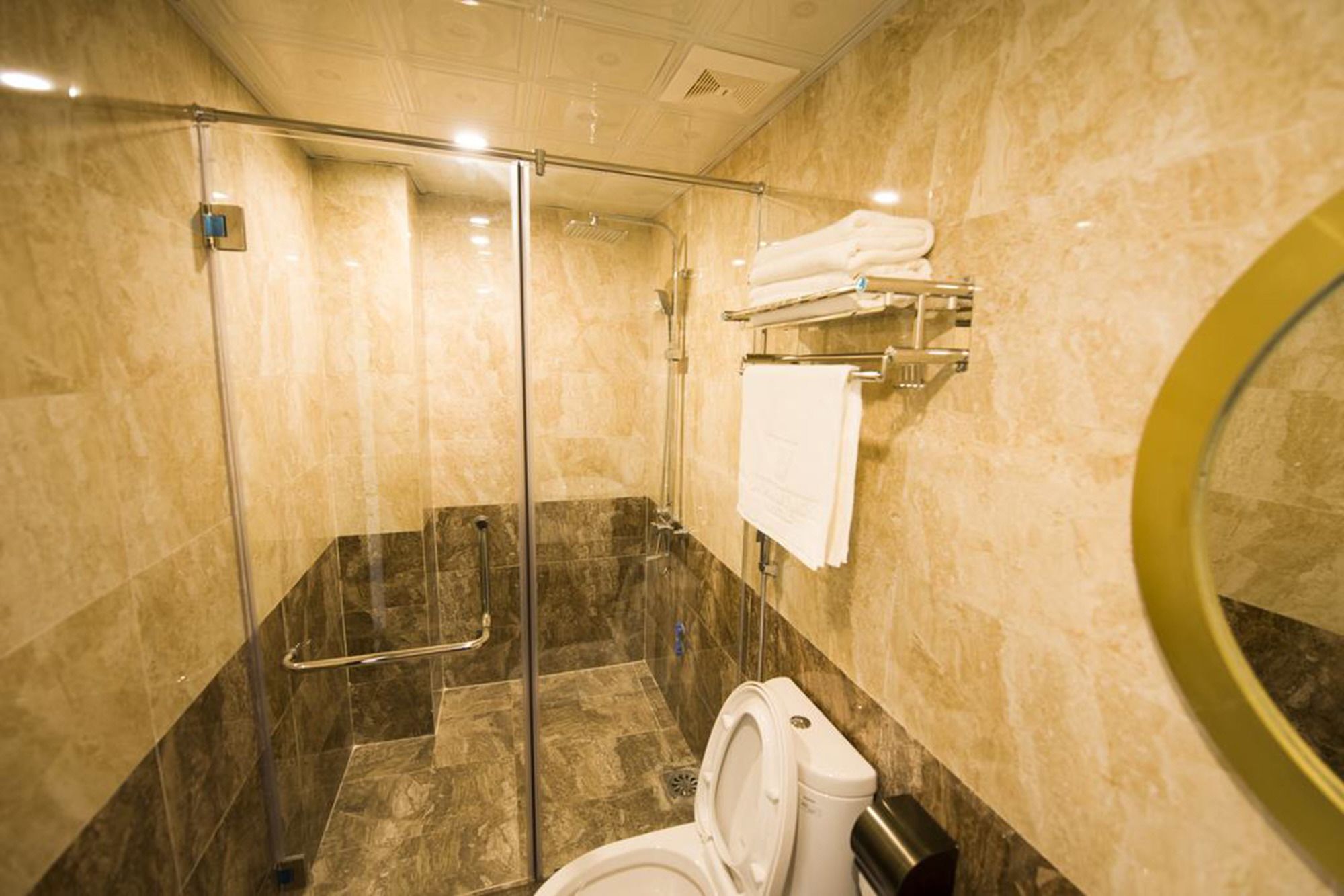 Фото Sapa Wings Hotel