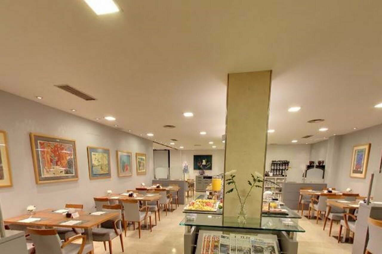 Фото Nh Ciudad de Santander