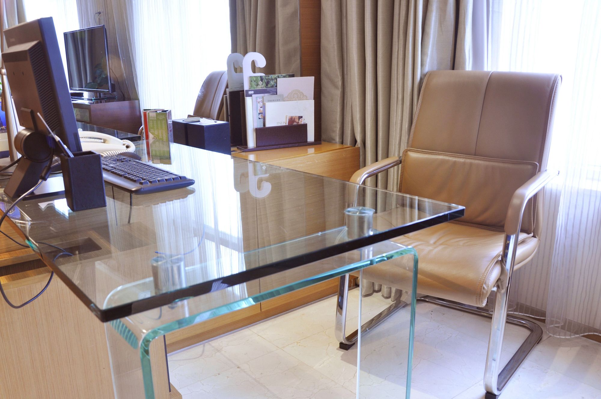 Фото Jinling Hotel Wuxi