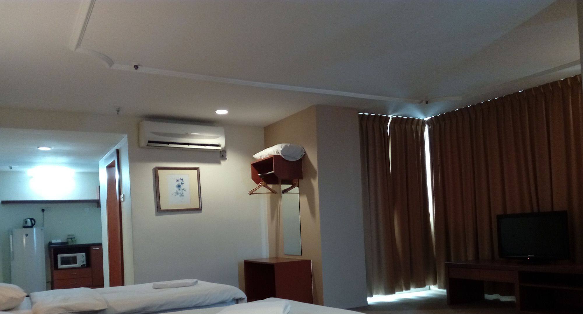 Фото Muar Traders Hotel