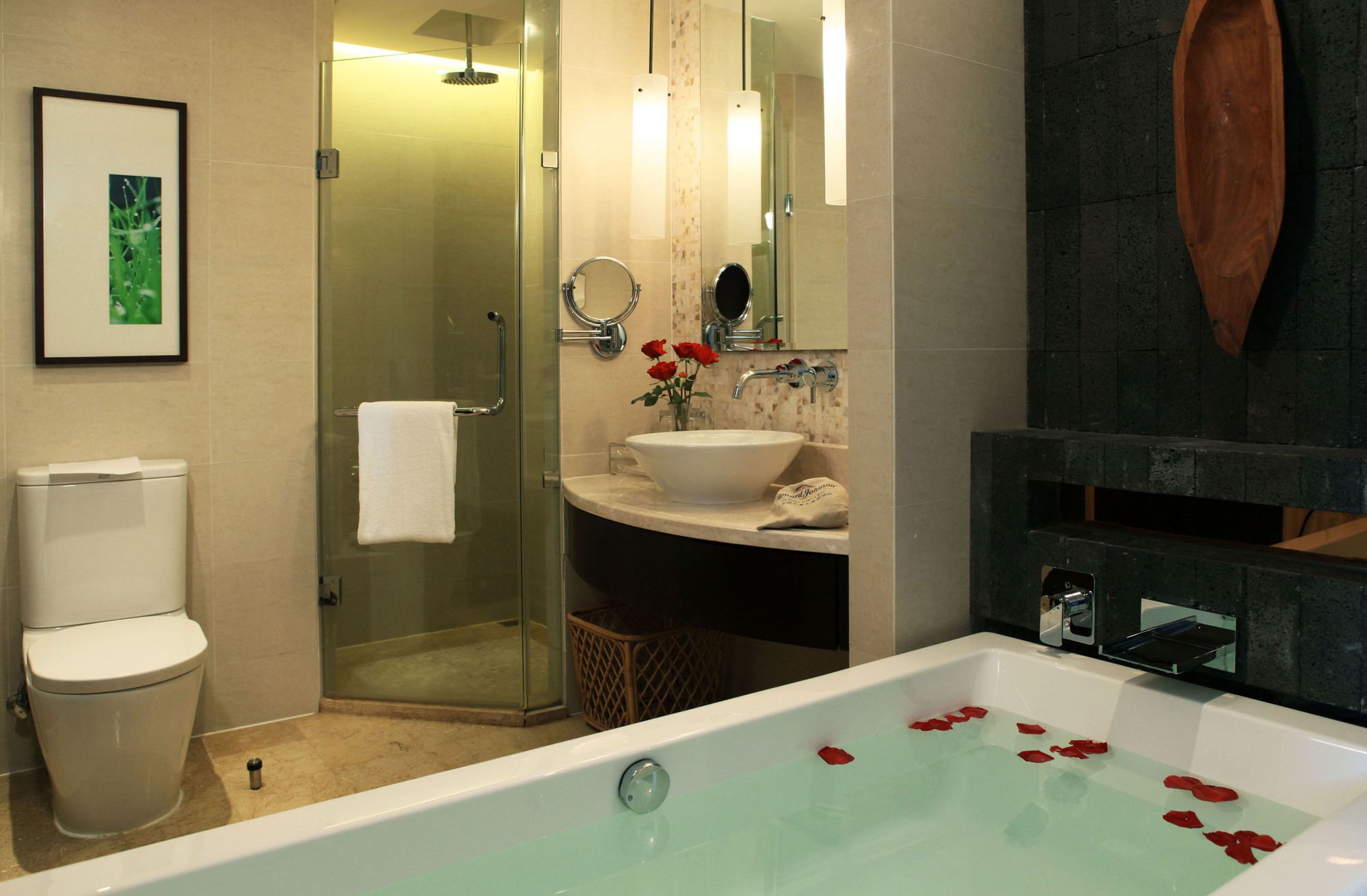 Фото Howard Johnson by Wyndham Resort Sanya Bay