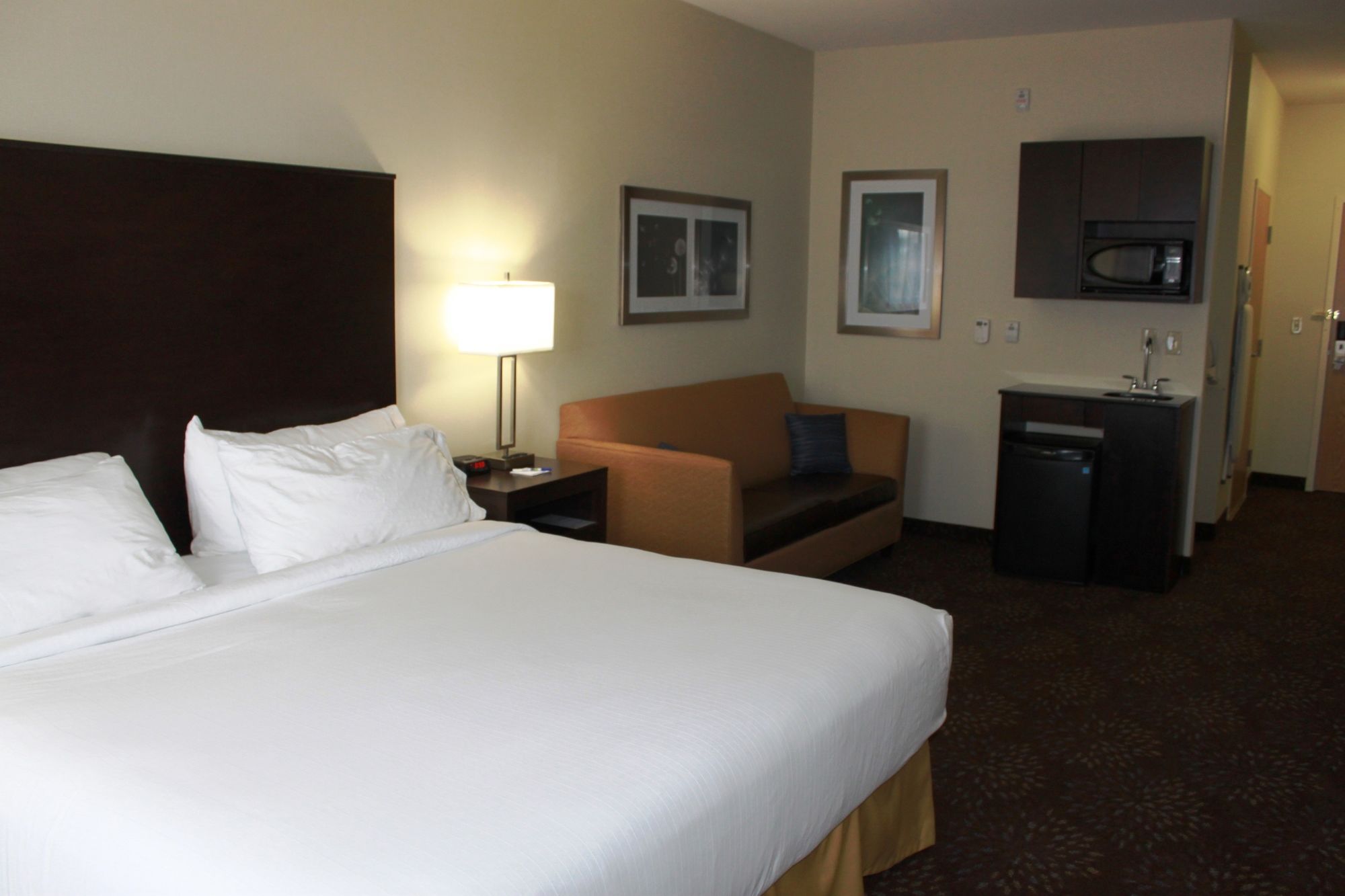 Фото Holiday Inn Express Yorkton East