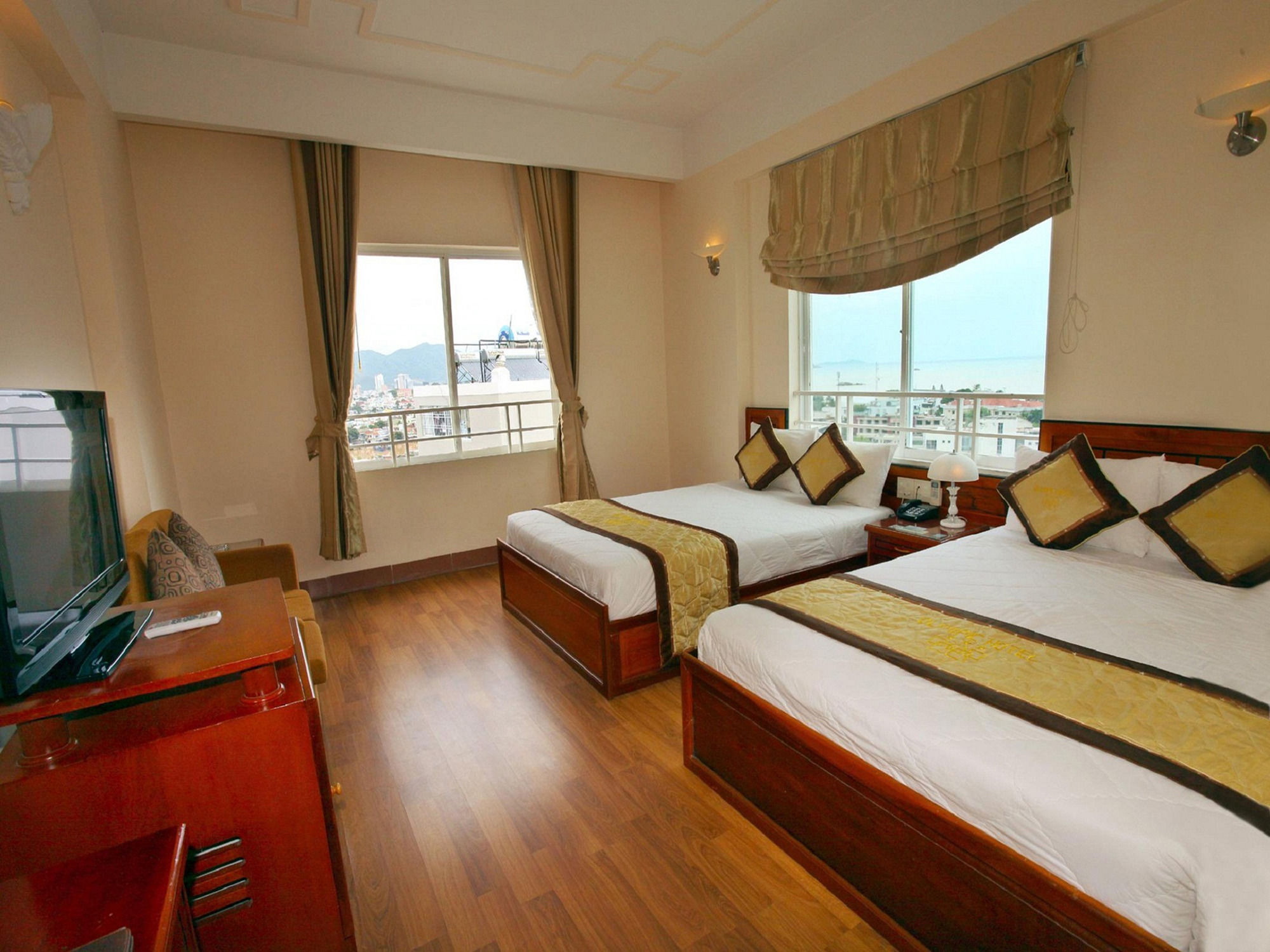 Фото Olympic Hotel