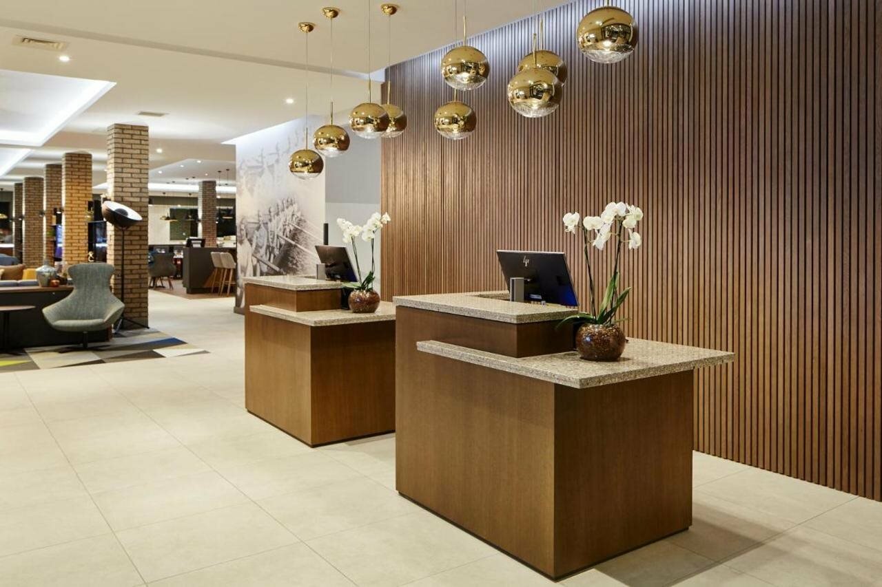 Фото Courtyard by Marriott Oxford South