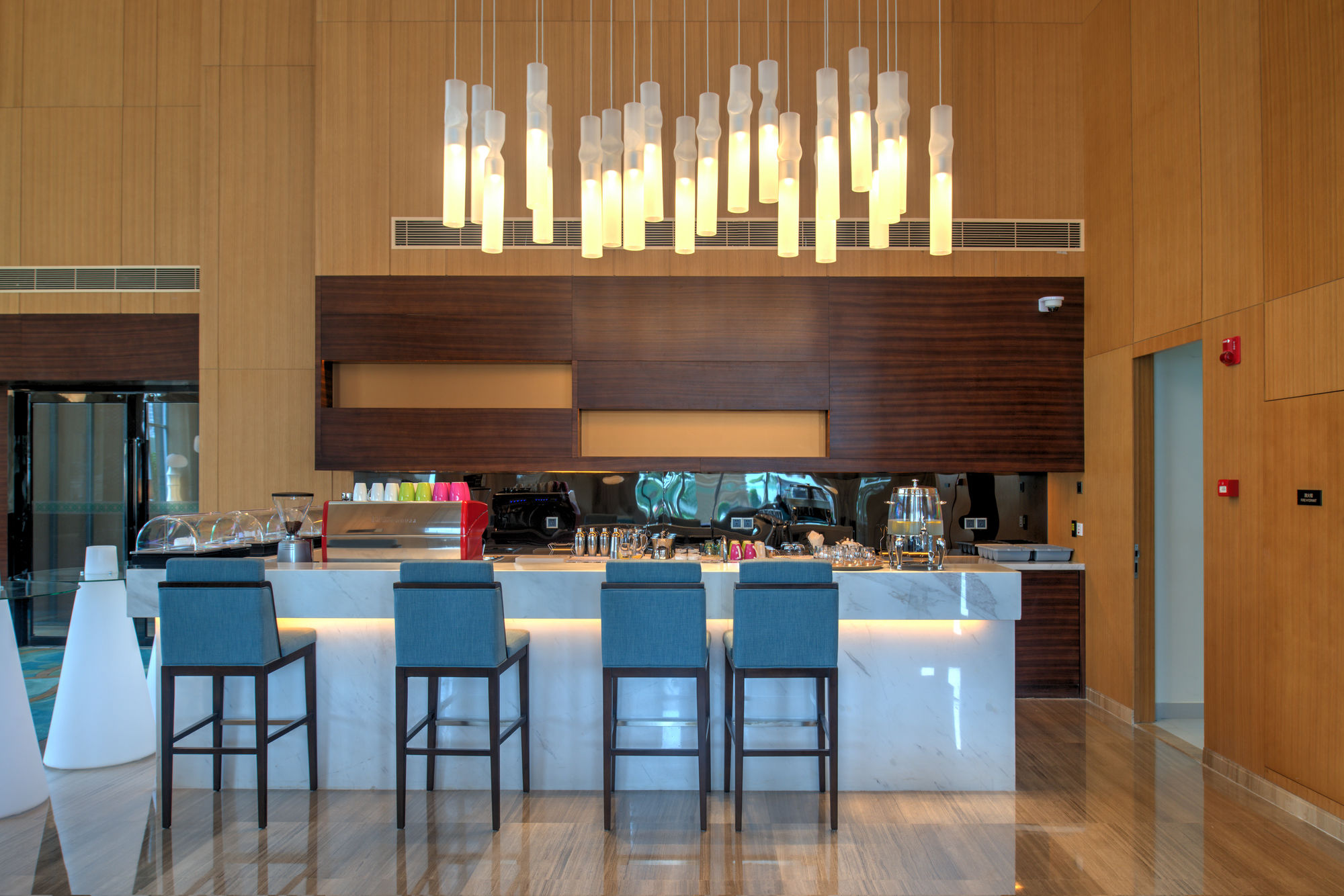 Фото Hilton Garden Inn Chengdu Huayang