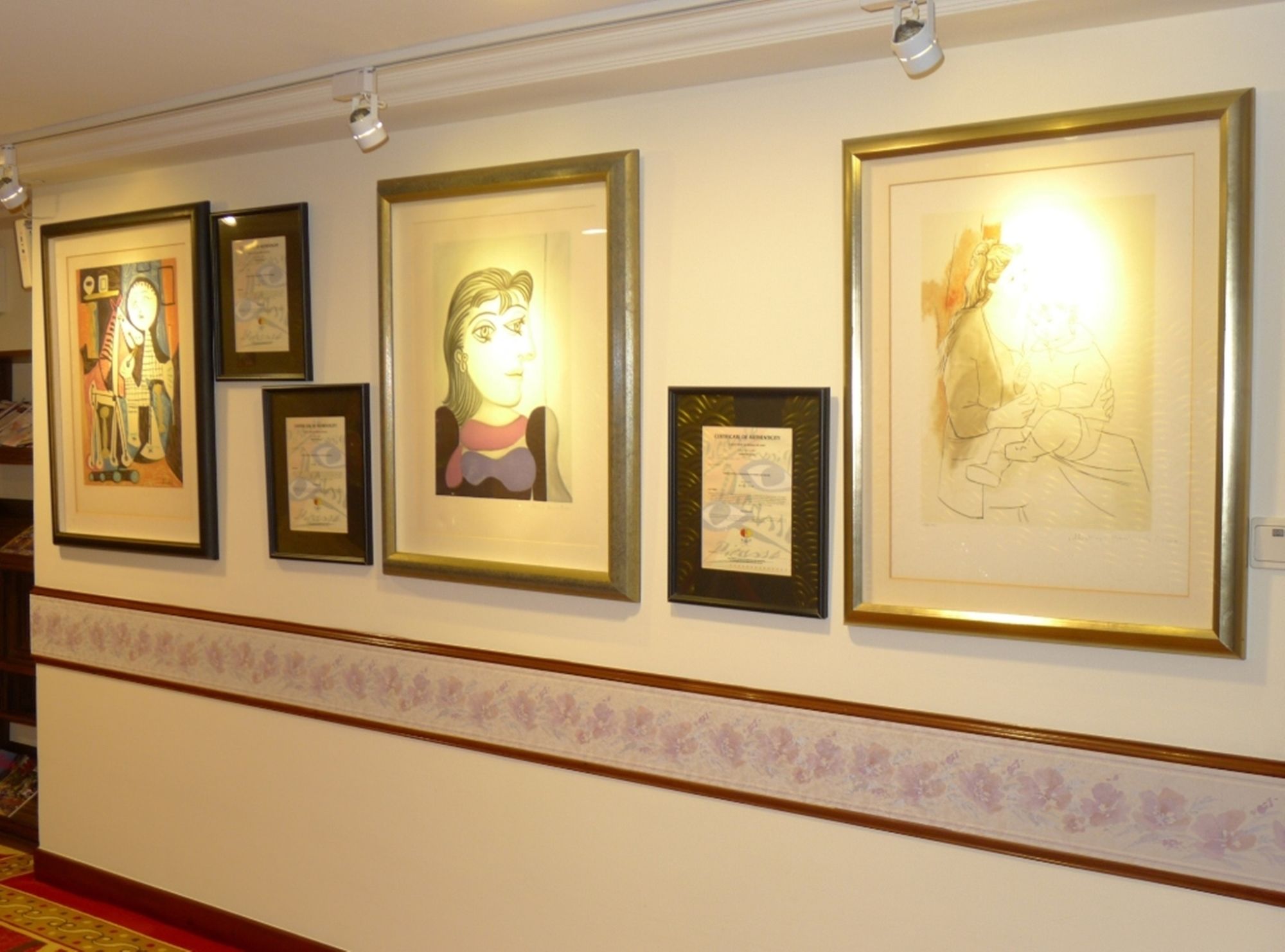 Фото Chyuan Du Spring Resort