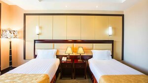 Гостиница The Grand Hill Hotel